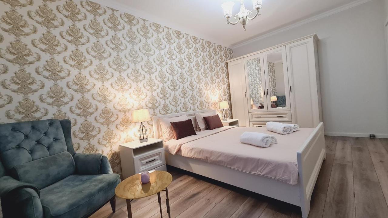 5* Luxury Near Avram Iancu Sq New. Private Parking Apartment Cluj-Napoca Exterior photo